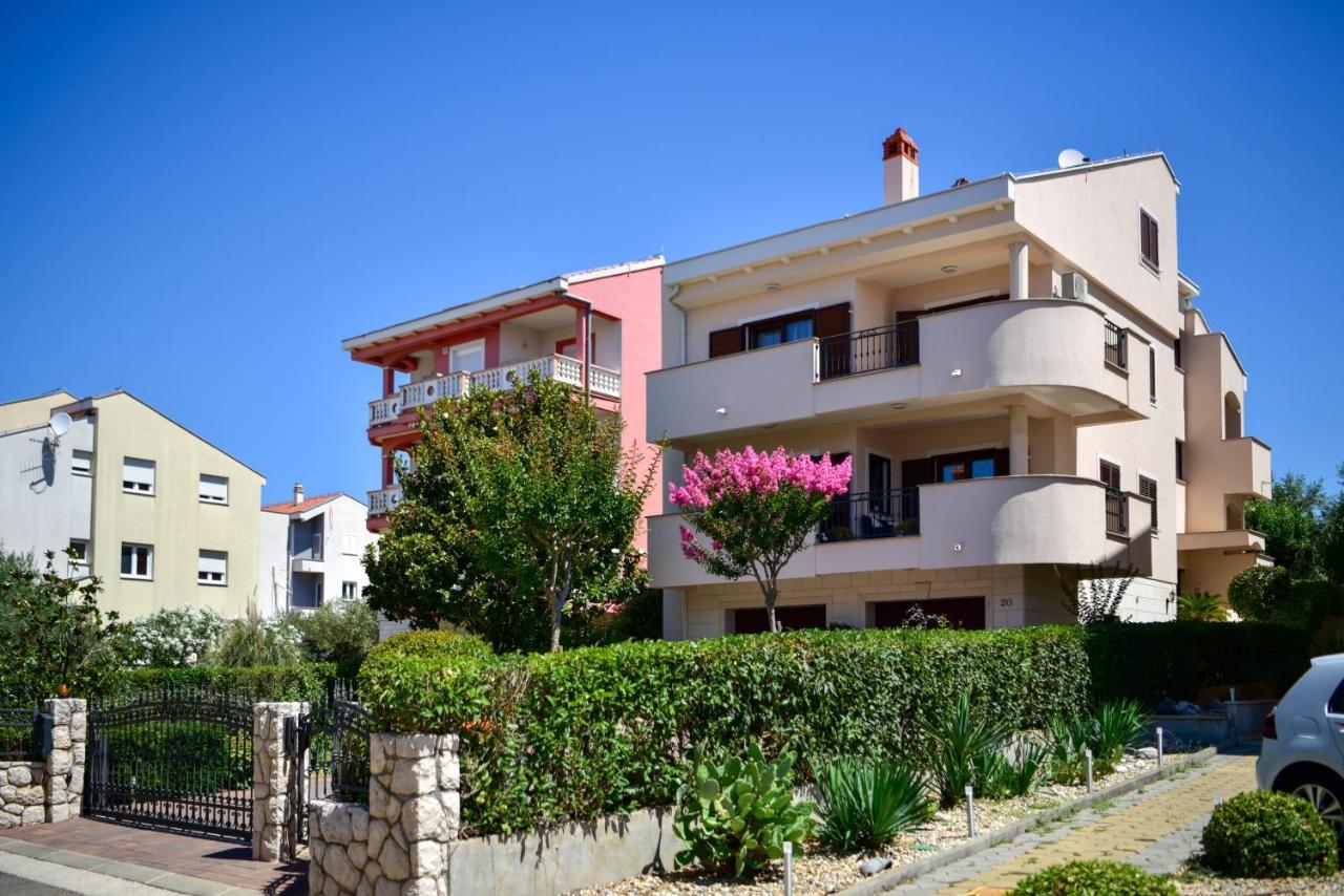 Apartments Villa Nataly Zadar Exterior photo