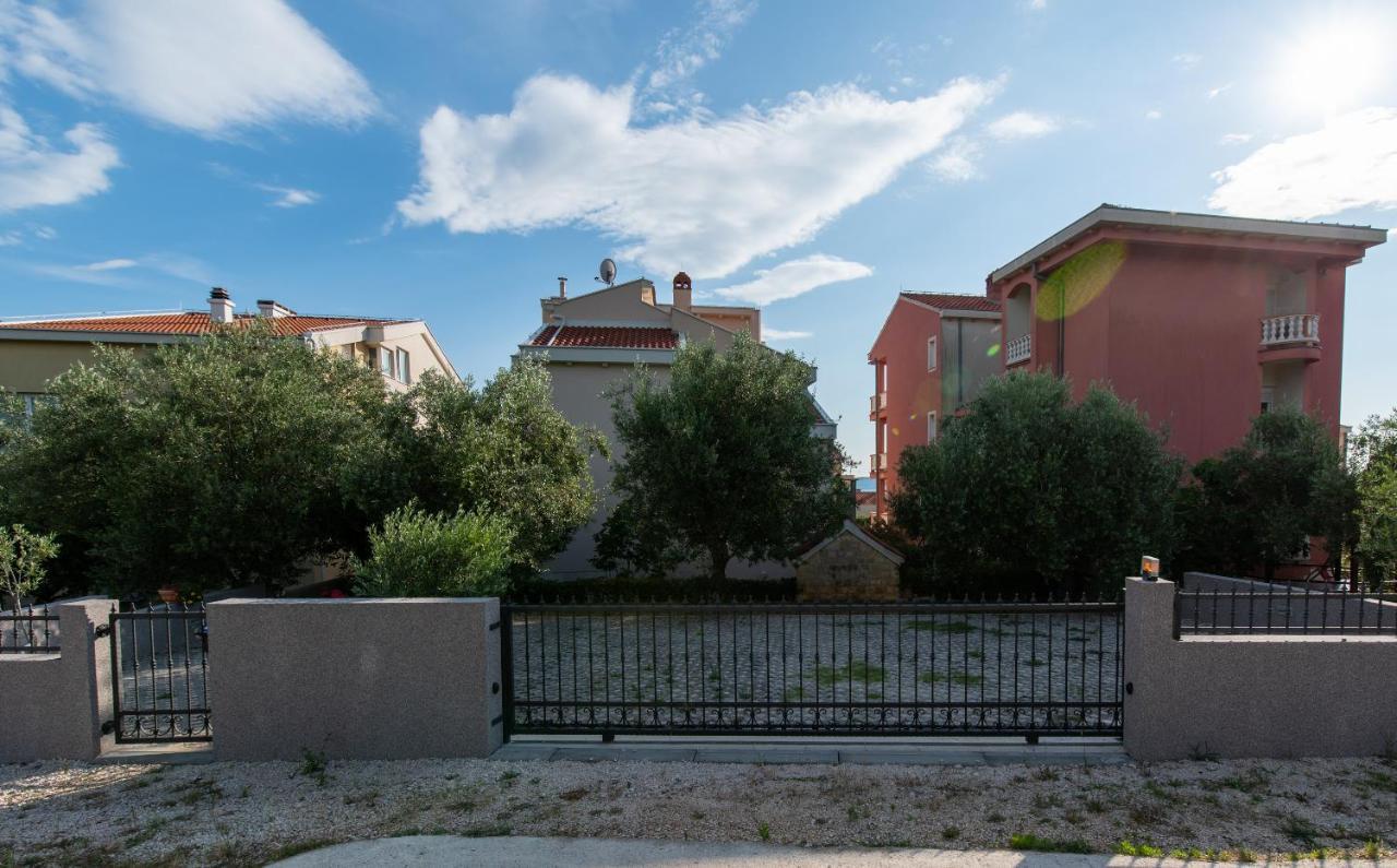 Apartments Villa Nataly Zadar Exterior photo