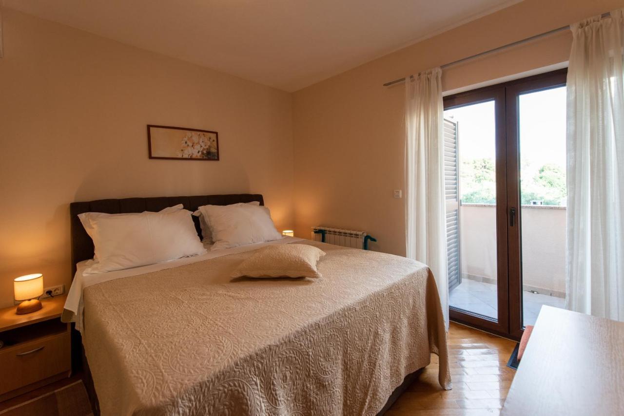 Apartments Villa Nataly Zadar Exterior photo