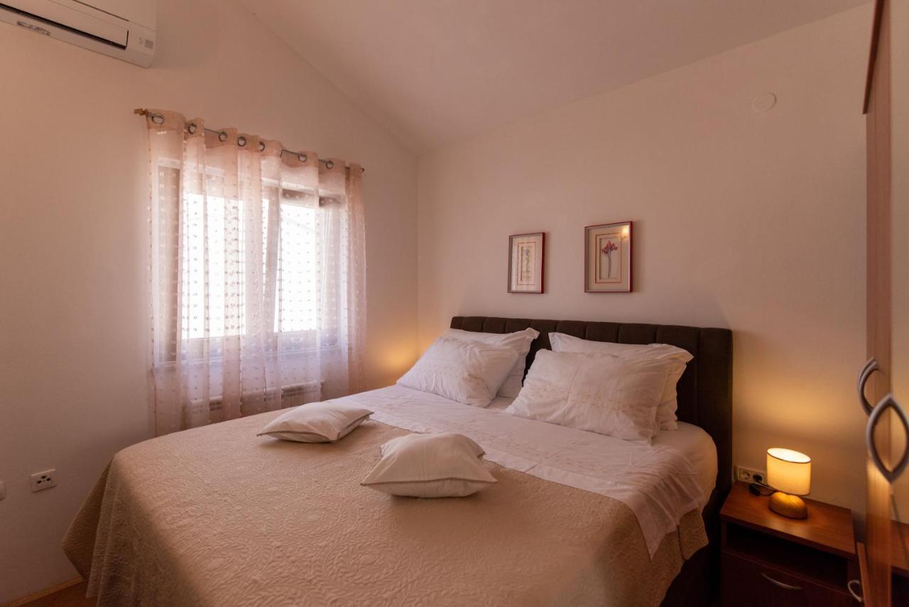 Apartments Villa Nataly Zadar Exterior photo