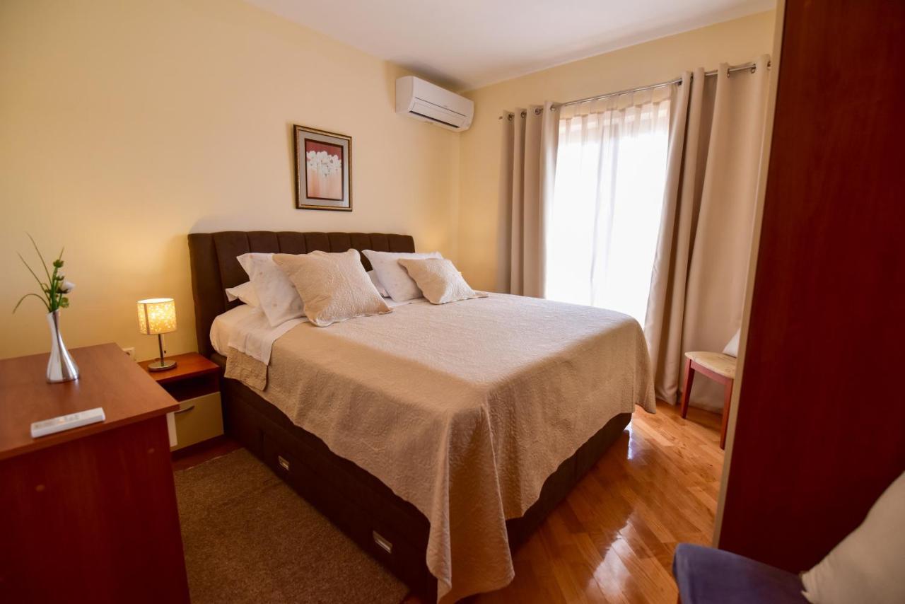 Apartments Villa Nataly Zadar Exterior photo